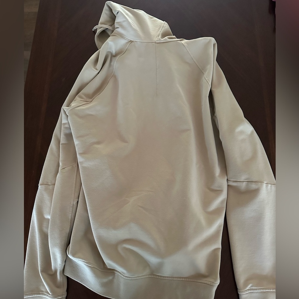 Lululemon Men’s Tan Hoodie